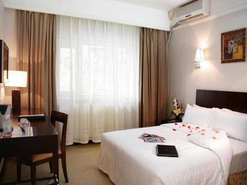 Days Inn Forbidden City ปักกิ่ง ภายนอก รูปภาพ