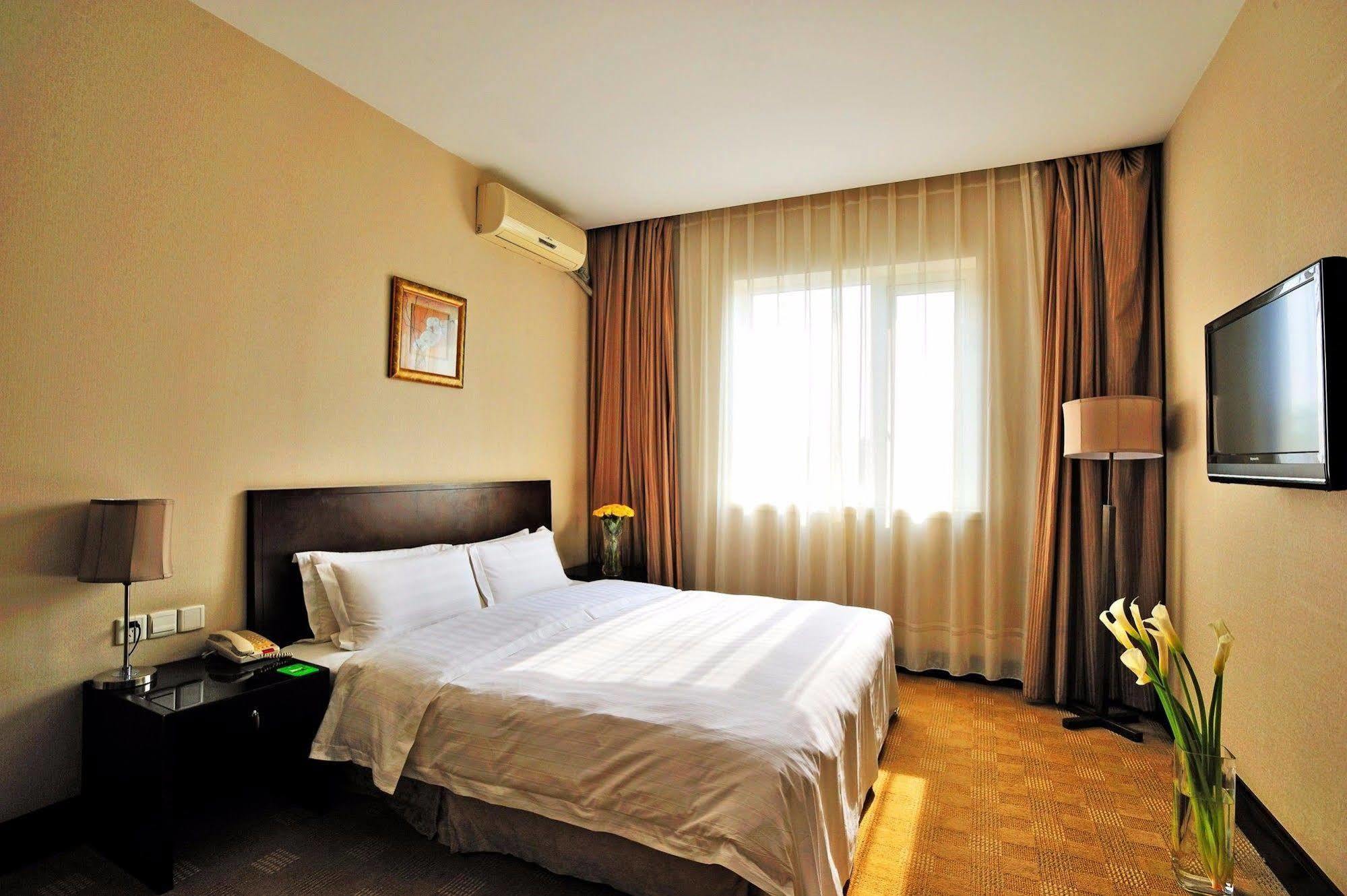 Days Inn Forbidden City ปักกิ่ง ภายนอก รูปภาพ