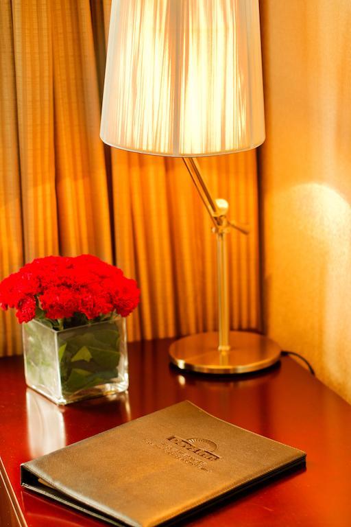 Days Inn Forbidden City ปักกิ่ง ภายนอก รูปภาพ